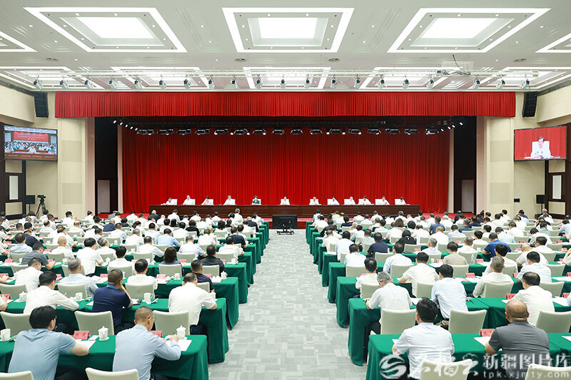 陈小江在自治区树立和践行正确政绩观学习教育警示教育会上强调 持续深化 以案示警以案明纪以案促改 以正确政绩观推动“十五五”开好局起好步